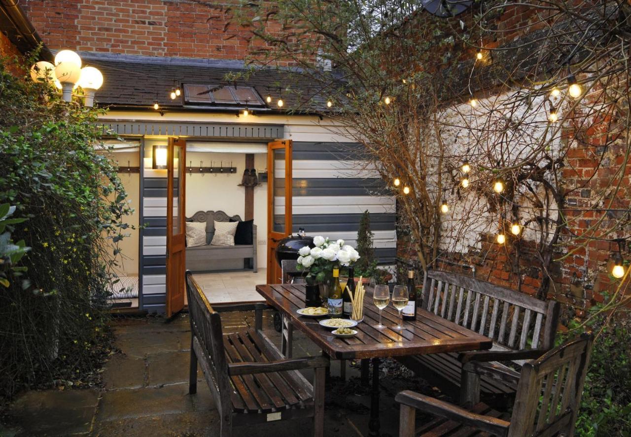 Dolls House - Luxury Townhouse *Sleeps 10* Villa Henley-on-Thames Eksteriør billede